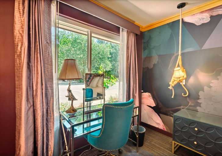 Others 5, The Fainting Couch Boutique Hotel, Lake