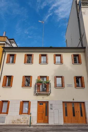Exterior & Views 2, Giustiniani Apartments, Treviso