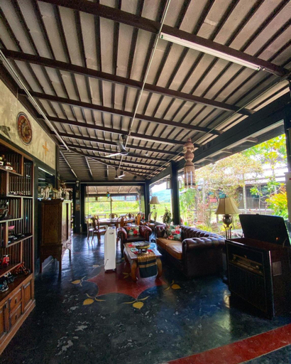 Public Area 2, Ban Tung Lom, Mae Rim