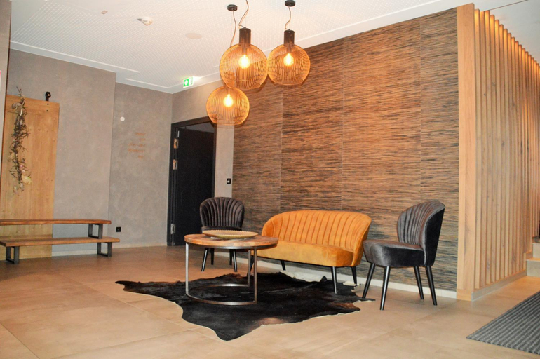 Public Area, Herz3 Hotel Bar Restaurant Trattoria, Zell am See