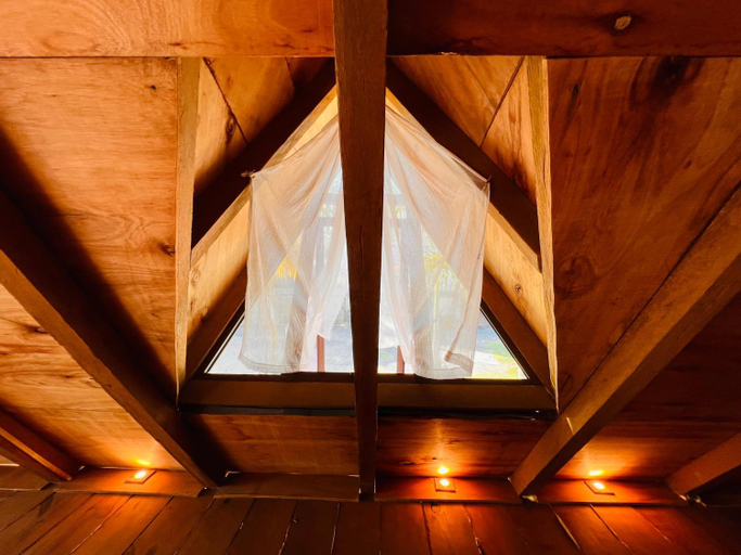 Bedroom 12