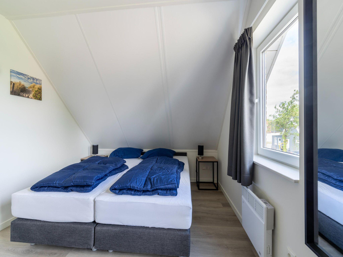 Bedroom, Holiday Home by Lake Beach Simonshaven, Bernisse