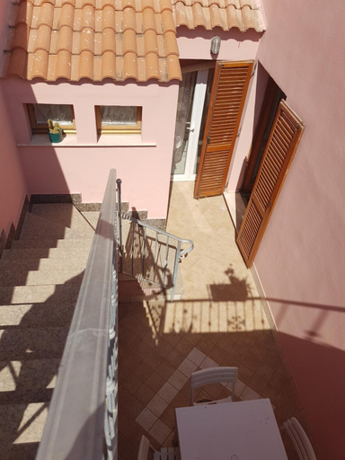 Others 5, Viniola Apartment, Cagliari