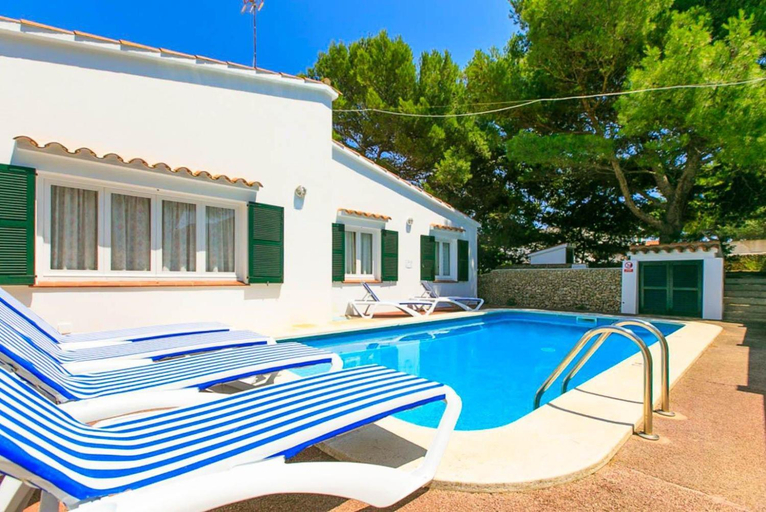 Others 4, Villa Trepuco Uno, Baleares
