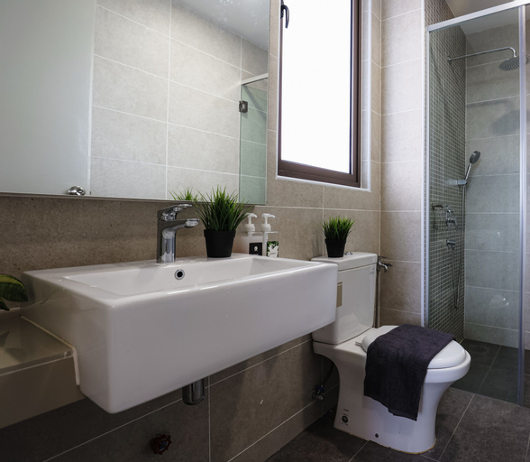 Bathroom 3