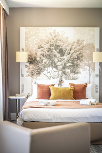 Bedroom 4, Le Prieuré Corrèze, Corrèze
