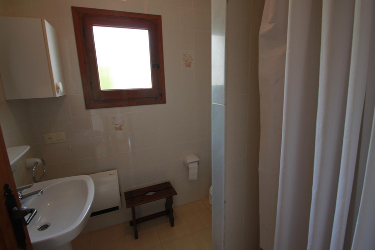Bathroom 4, Sara - sea view villa with private pool in Calpe, Alicante