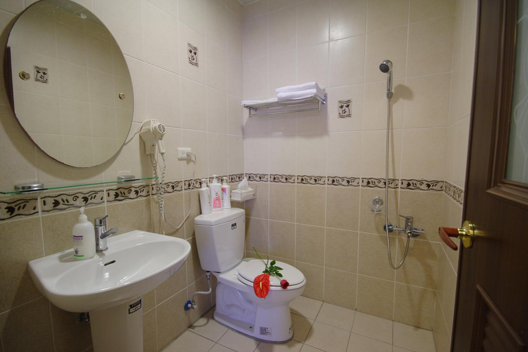 Bathroom 4, Find Family BNB, Hualien
