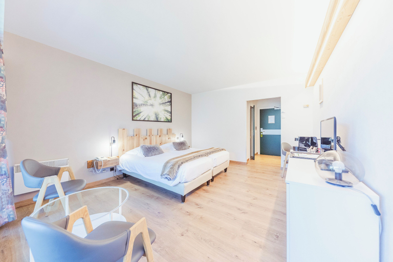 Bedroom 3, Fleur De Neige Hôtel, Haute-Savoie