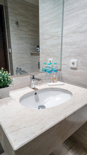 Bathroom 4