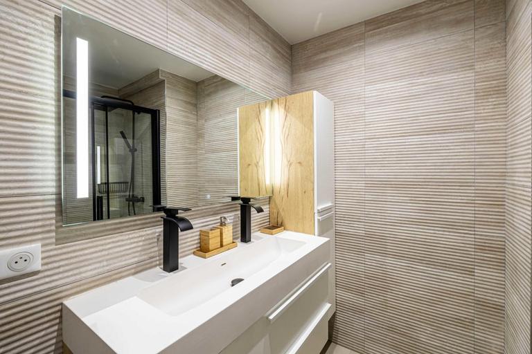 Bathroom 2, Cozy renovated apartment - Martinez, Alpes-Maritimes