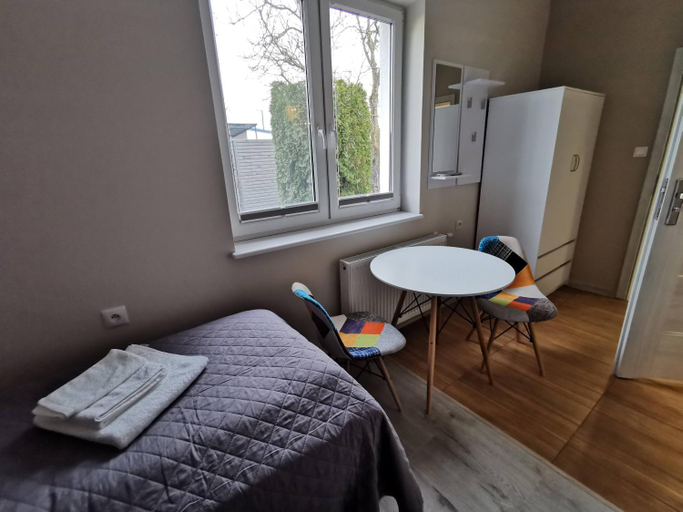 Others 4, Noclegi na Wspolnej, Słupca