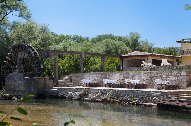 Others 5, Motel Kolo, Herzegovina-Neretva