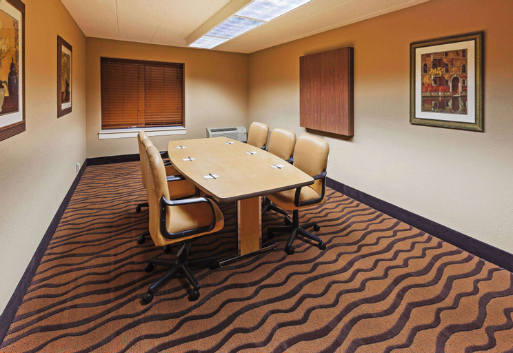 Business Facilities 28