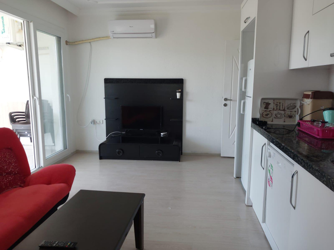 Others 5, Demir Apart Otel, Kaş