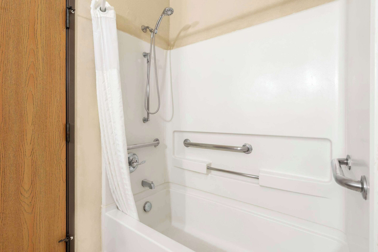 Bathroom 4, Comfort Suites McKinney - Allen, Collin