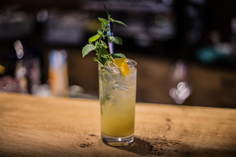 Food & Drinks 5, Hôtel Terminus, Entremont