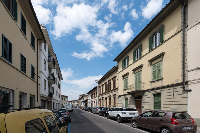 Roommo San Iacopino, Florence