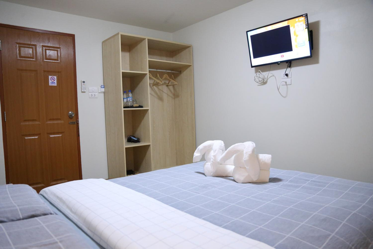Bedroom 9