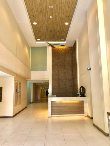 Others 3, Pico de Loro Miranda Family Beach Condo max 6 pax with fiber internet, Nasugbu