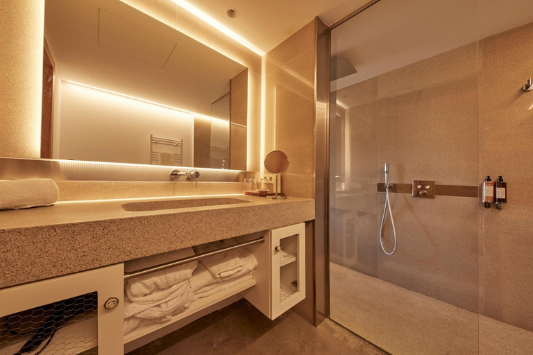 Bathroom 4, Finca Sestelrica, Baleares