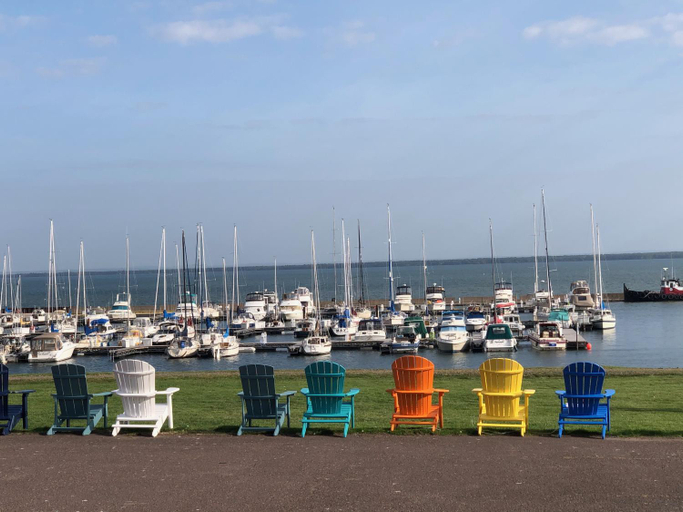 Others 4, The Washburn Inn, Lake Superior