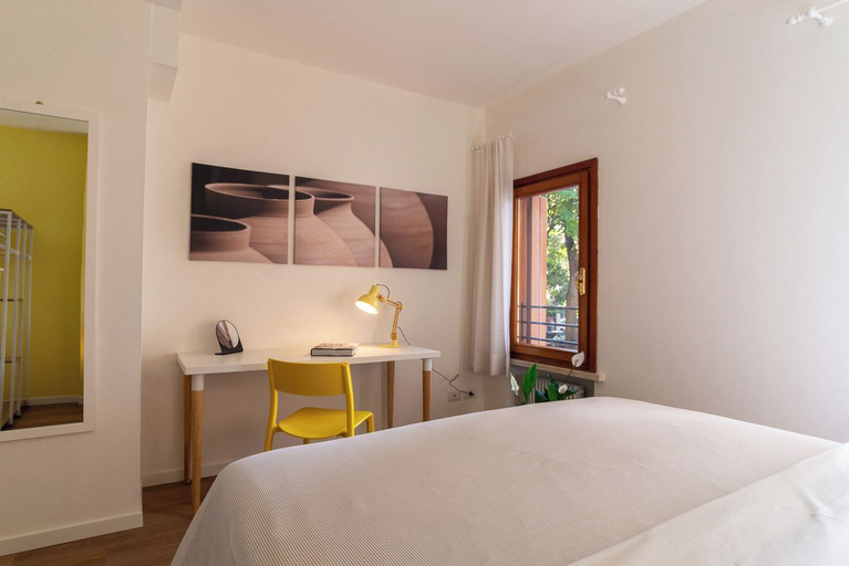 Bedroom 3, Giustiniani Apartments, Treviso