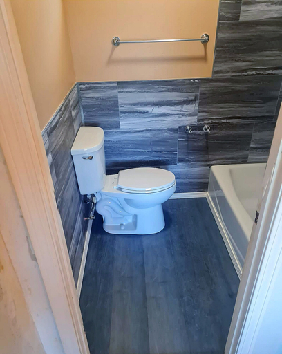 Bathroom, Americas Best Value Inn Providence North Scituate, Providence