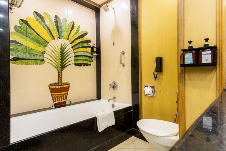 Bathroom 5, Bogmallo Beach Resort, South Goa