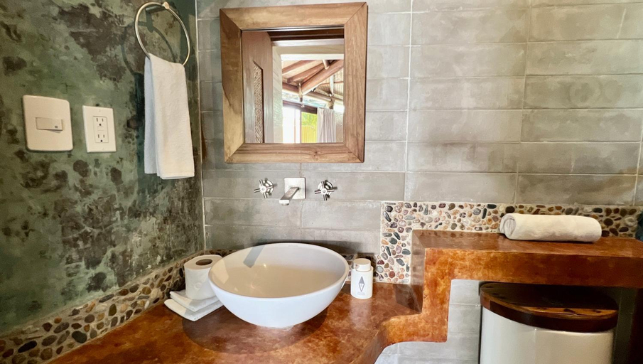 Bathroom 3