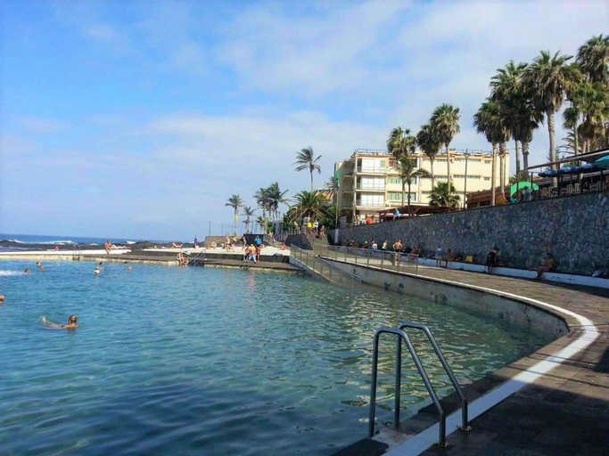 Sport & Beauty 2, Villa in Tenerife with Pool and Sea Views, Santa Cruz de Tenerife