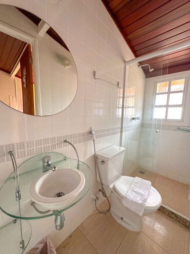 Bathroom 5, Residencial Portoveleiro, Cabo Frio
