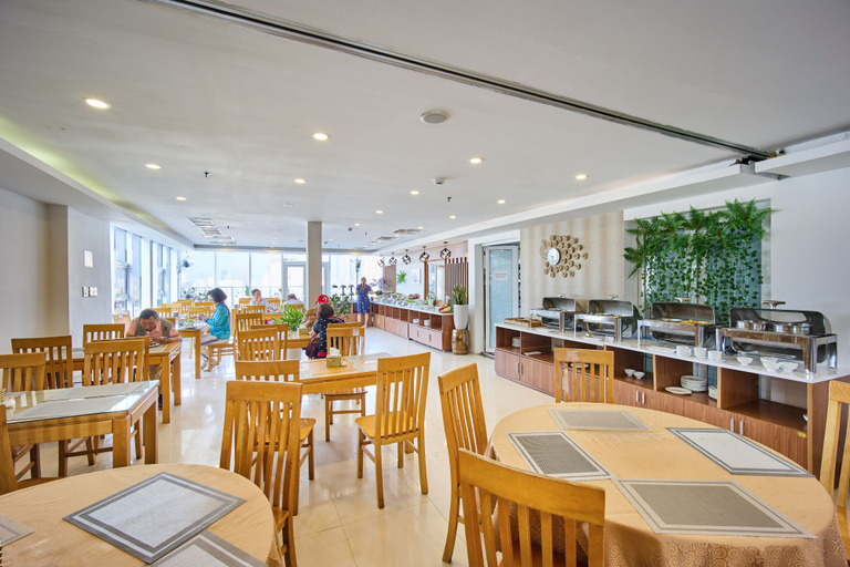 Food & Drinks 5, GOLDEN LIGHT HOTEL, Da Nang