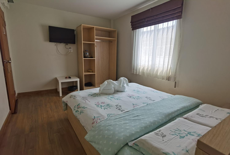 Bedroom 11
