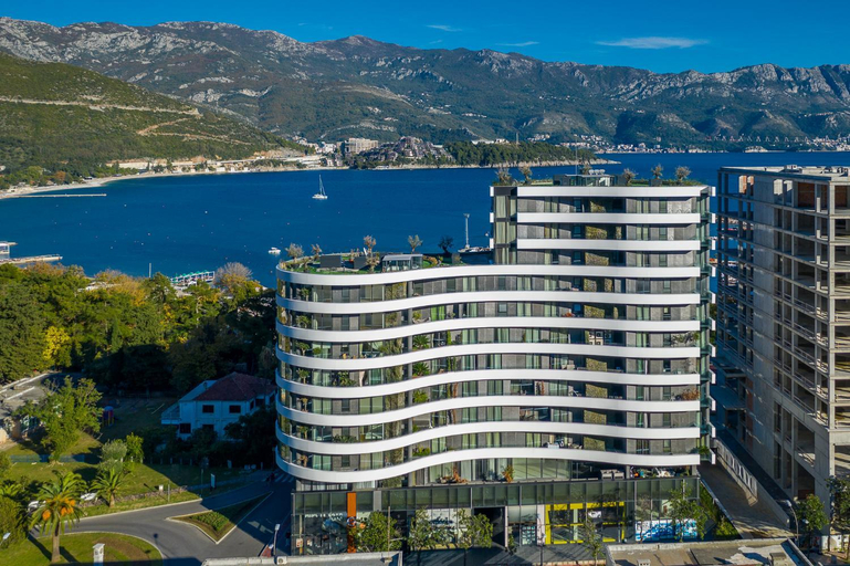 Others 3, PERLA Apartments