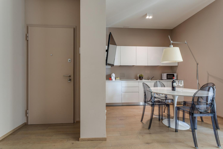 Dining Room 12