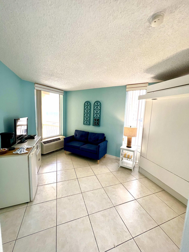 Room 3, Sea Glass - Ocean View at Symphony Beach Club, Volusia