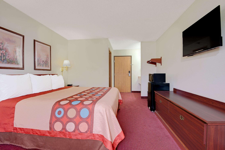 Bedroom 6