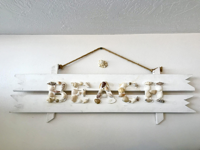 Room 4, Ocean Breeze - Ocean Front at Symphony Beach Club, Volusia