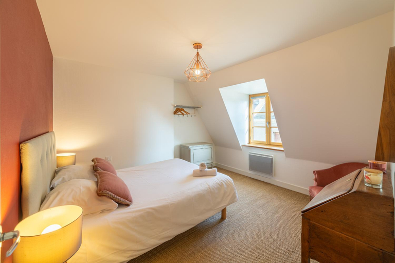 Bedroom 12