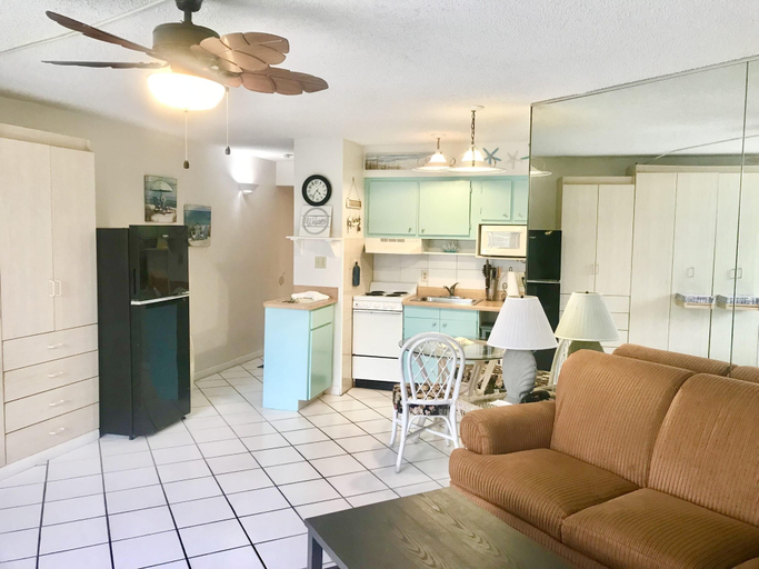 Interior 4, Seascape - Ocean View at Symphony Beach Club, Volusia