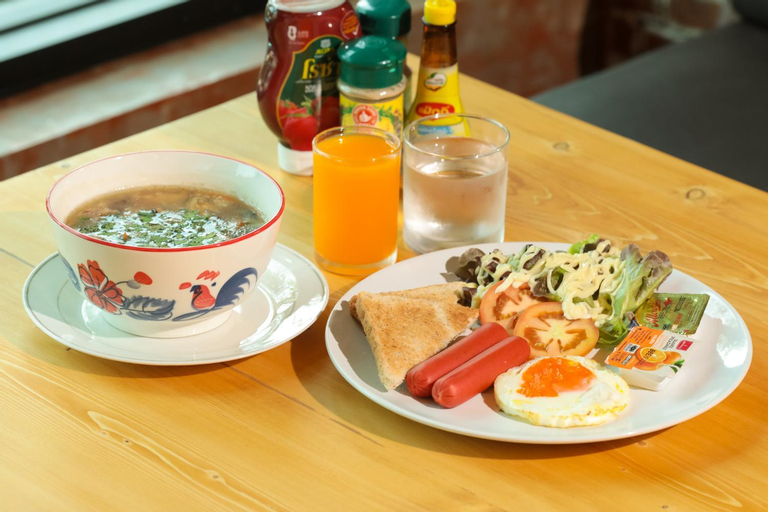 Food & Drinks, Windmill Place Khaoyai, Pak Chong