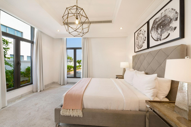Bedroom 3, Luxury Villa w Dramatic Vw Private Beach Pool, Dubai