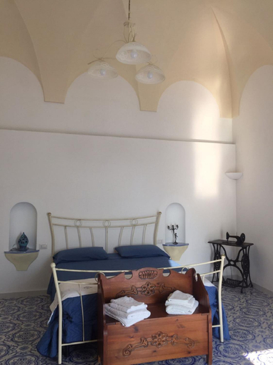 Bedroom 2, Casa Rosetta, Salerno
