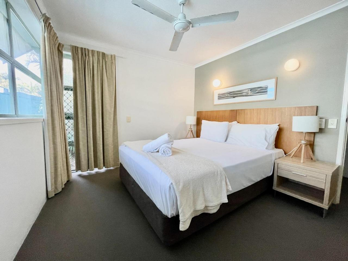 Bedroom 3, Diamond Beach Resort Poolside Villa #48, Gold Coast