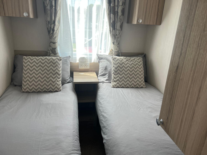 Bedroom 3, New Forest Beach Retreat, Hampshire