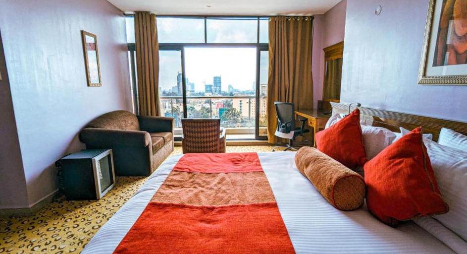 Others 3, Samurai Suites, Dagoretti North