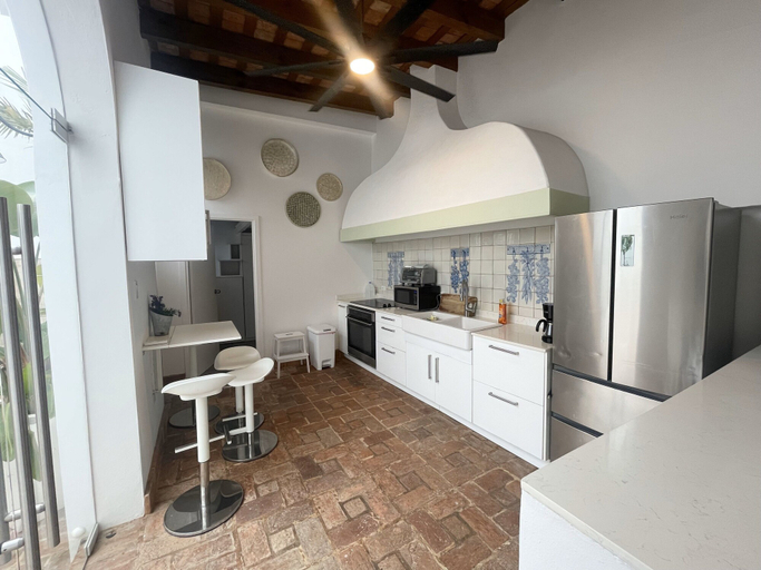 Others 5, Casa de Los Verdes