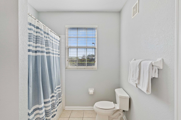 Bathroom 5, Tropical Treasure, Orange