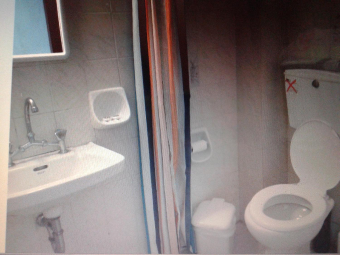 Bathroom 3, Christina Pension, South Aegean